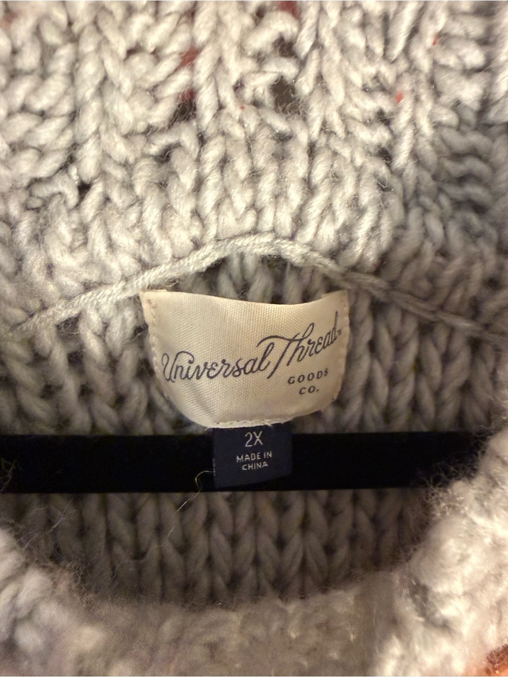 Color-block Knit Sweater - Picture 3 of 3